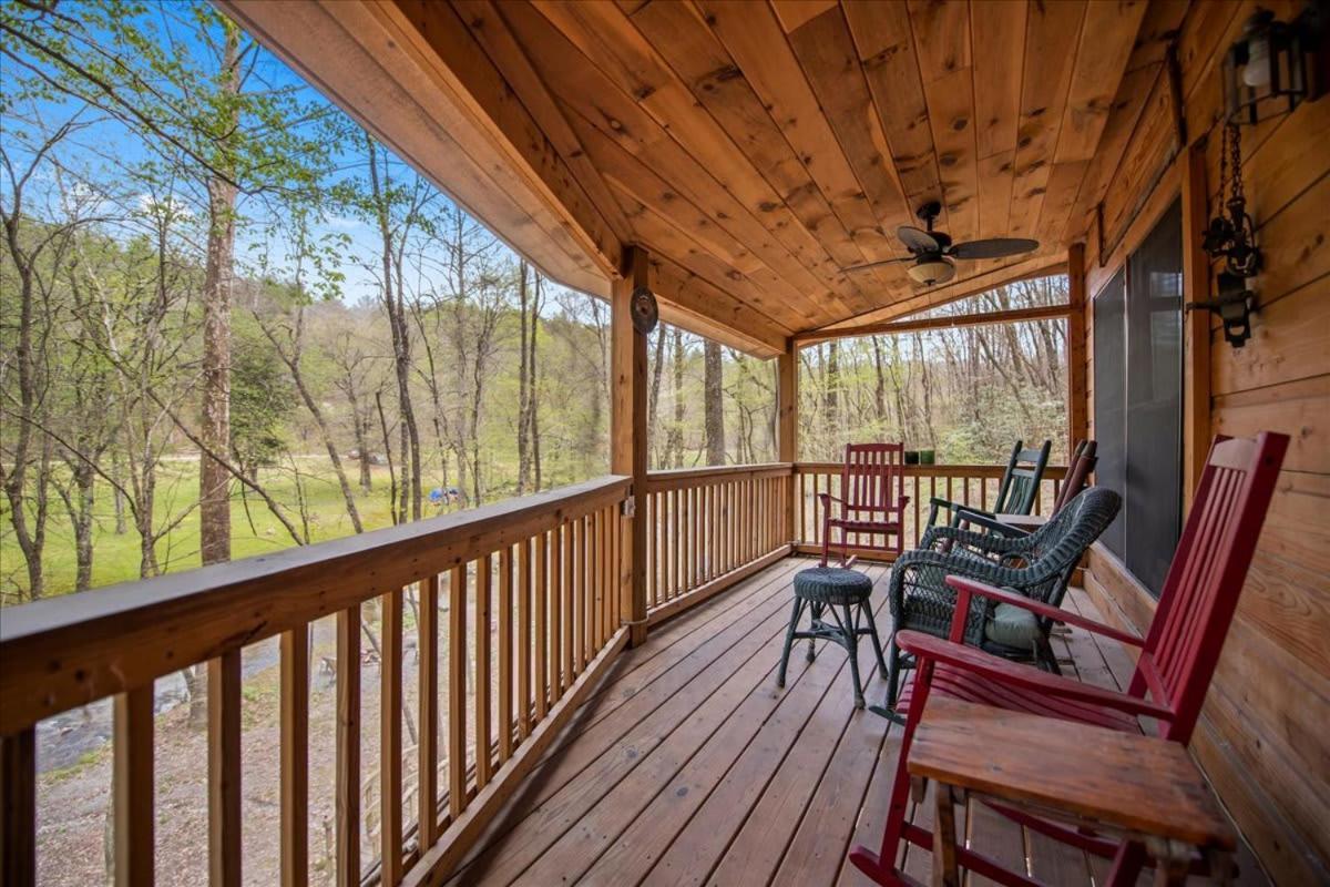 Cozy Cabin Beside Briar Creek, Fire Pit, Wifi Villa Ellijay Dış mekan fotoğraf